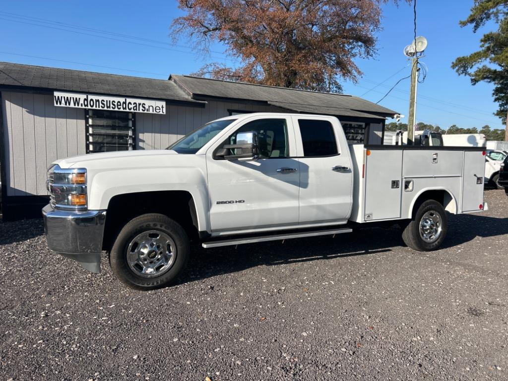 2018 Chevrolet Silverado 2500HD Work Truck's photo