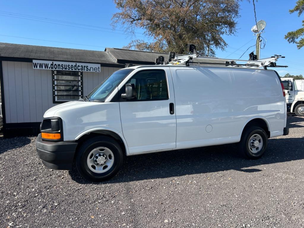 2017 Chevrolet Express Cargo Work Van's photo