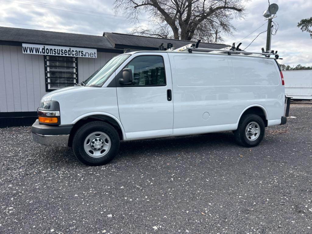 2018 Chevrolet Express Cargo Work Van's photo